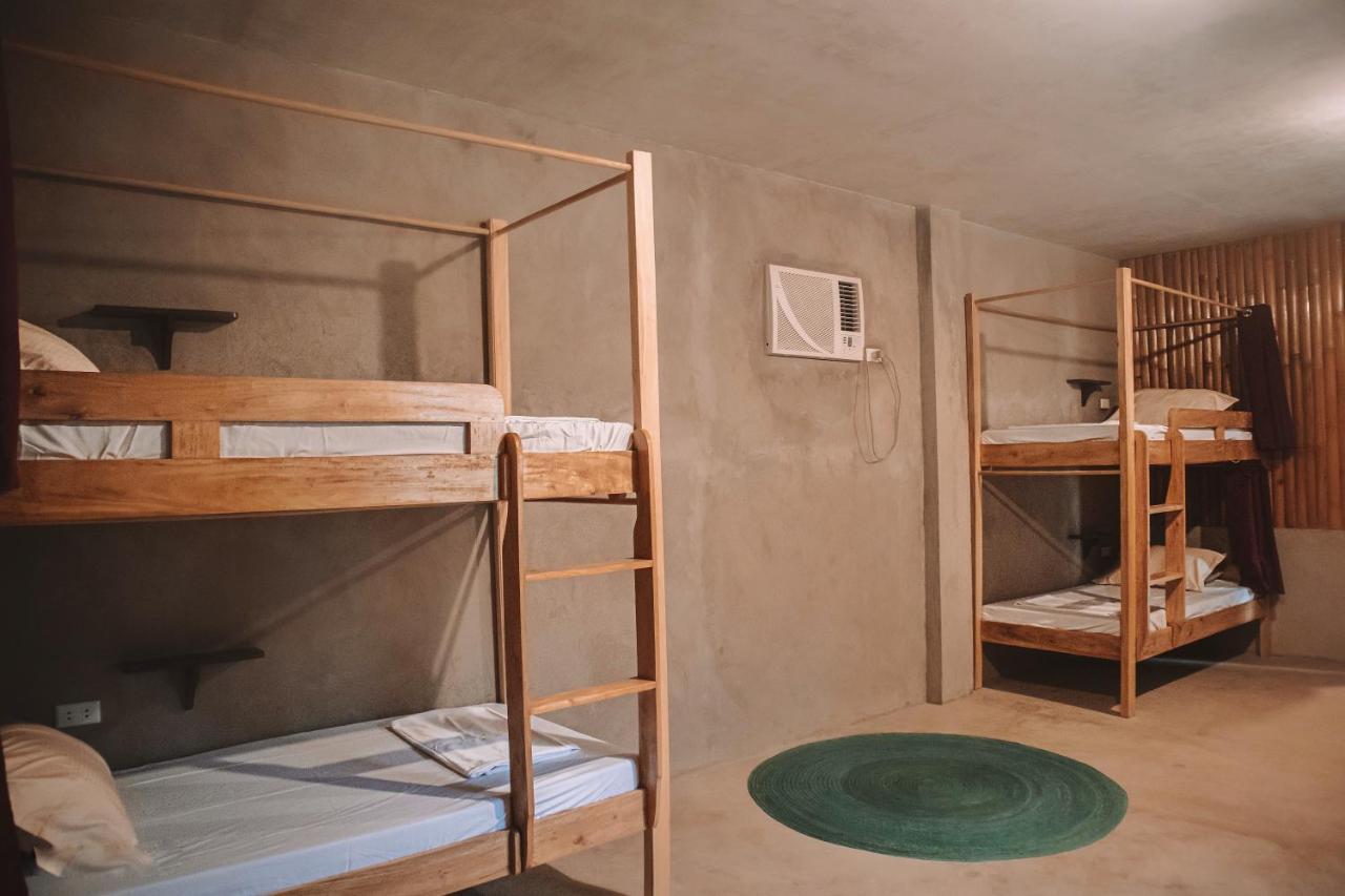 סיקיהור Fable Hostel מראה חיצוני תמונה